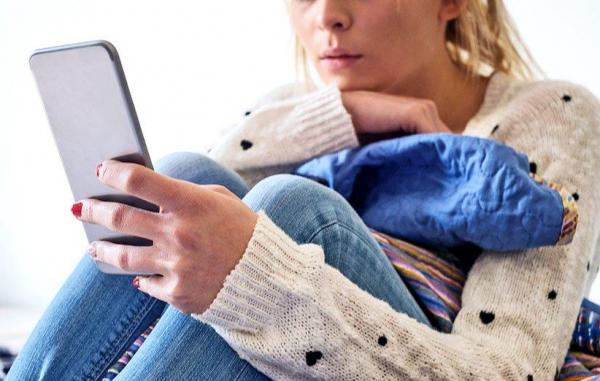 آیا تکنولوژی ما را افسرده تر می نماید؟ متخصصین پاسخ می دهند
